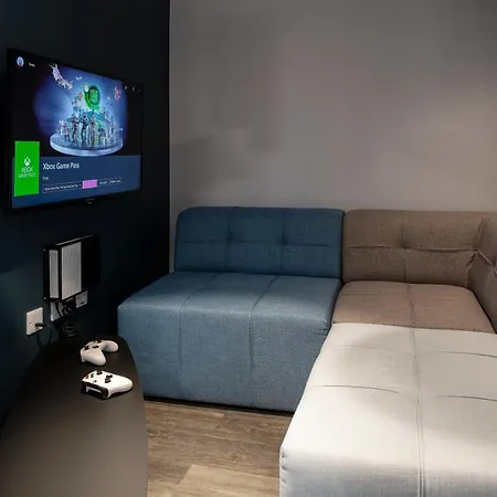 Yugo Explore - Amnis House