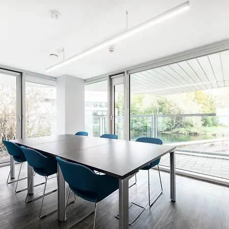 Yugo Explore - Amnis House 아파트