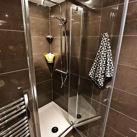 Yugo Explore - Amnis House * 코크